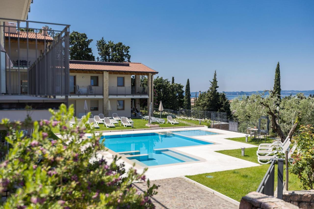 Residence La Corte Danese Торрі-дель-Бенако Екстер'єр фото