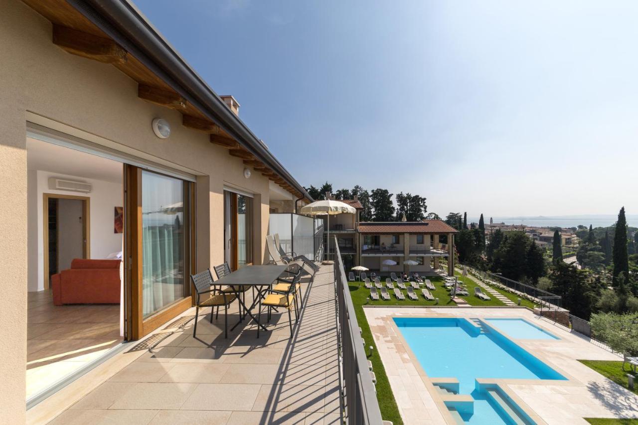 Residence La Corte Danese Торрі-дель-Бенако Екстер'єр фото