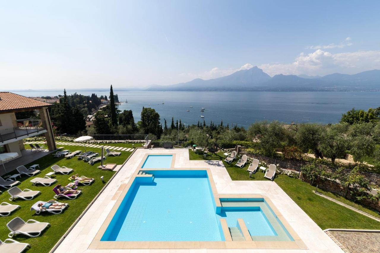 Residence La Corte Danese Торрі-дель-Бенако Екстер'єр фото