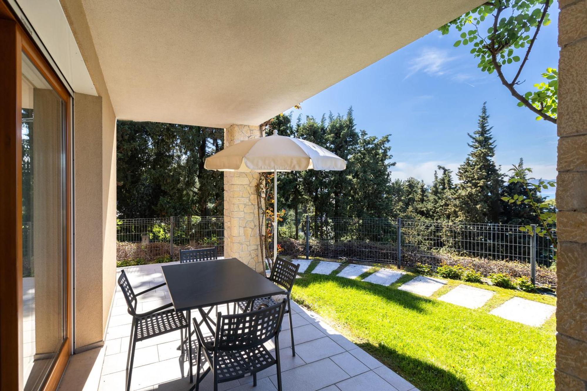 Residence La Corte Danese Торрі-дель-Бенако Екстер'єр фото